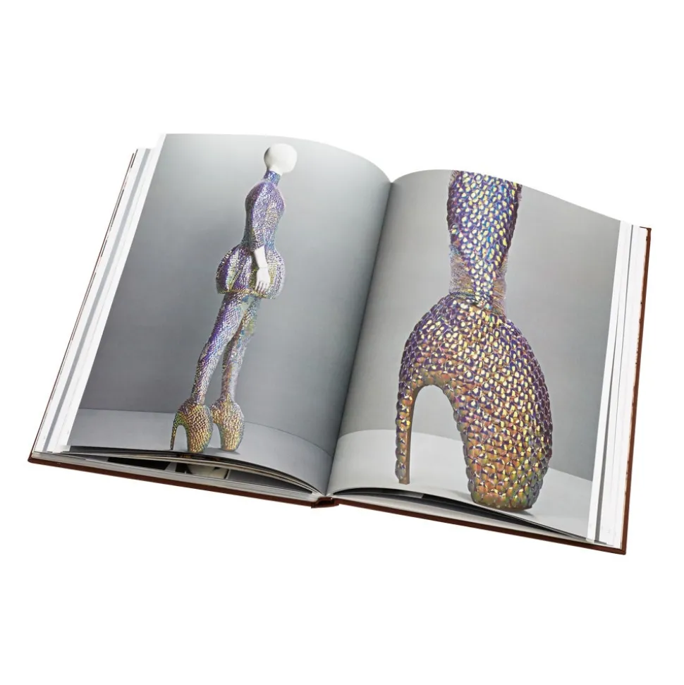 Coffee Table Books|Fashion*The Met Store Alexander McQueen: Savage Beauty