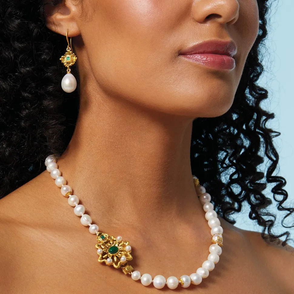 Necklaces*The Met Store French Amor Statement Necklace