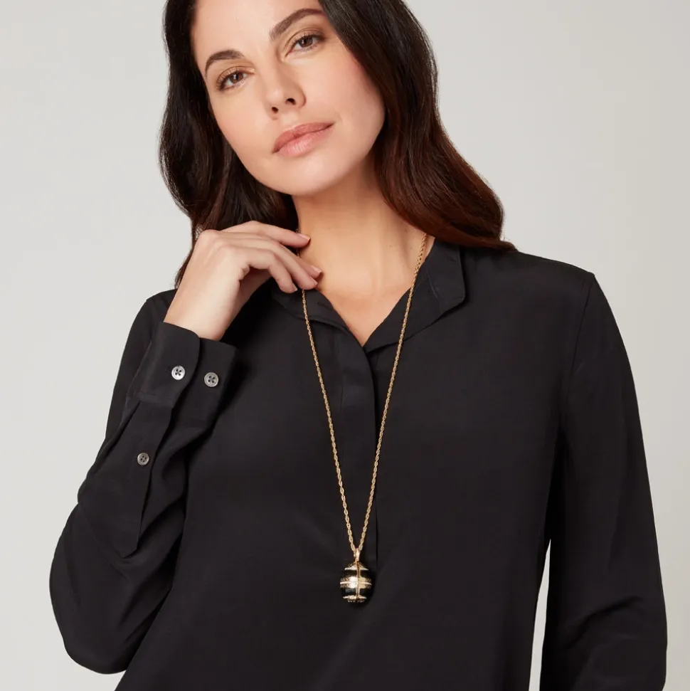 Watches*The Met Store Hand-Enameled Egg Pendant Watch