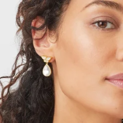 Earrings*The Met Store Meiji Butterfly Drop Earrings