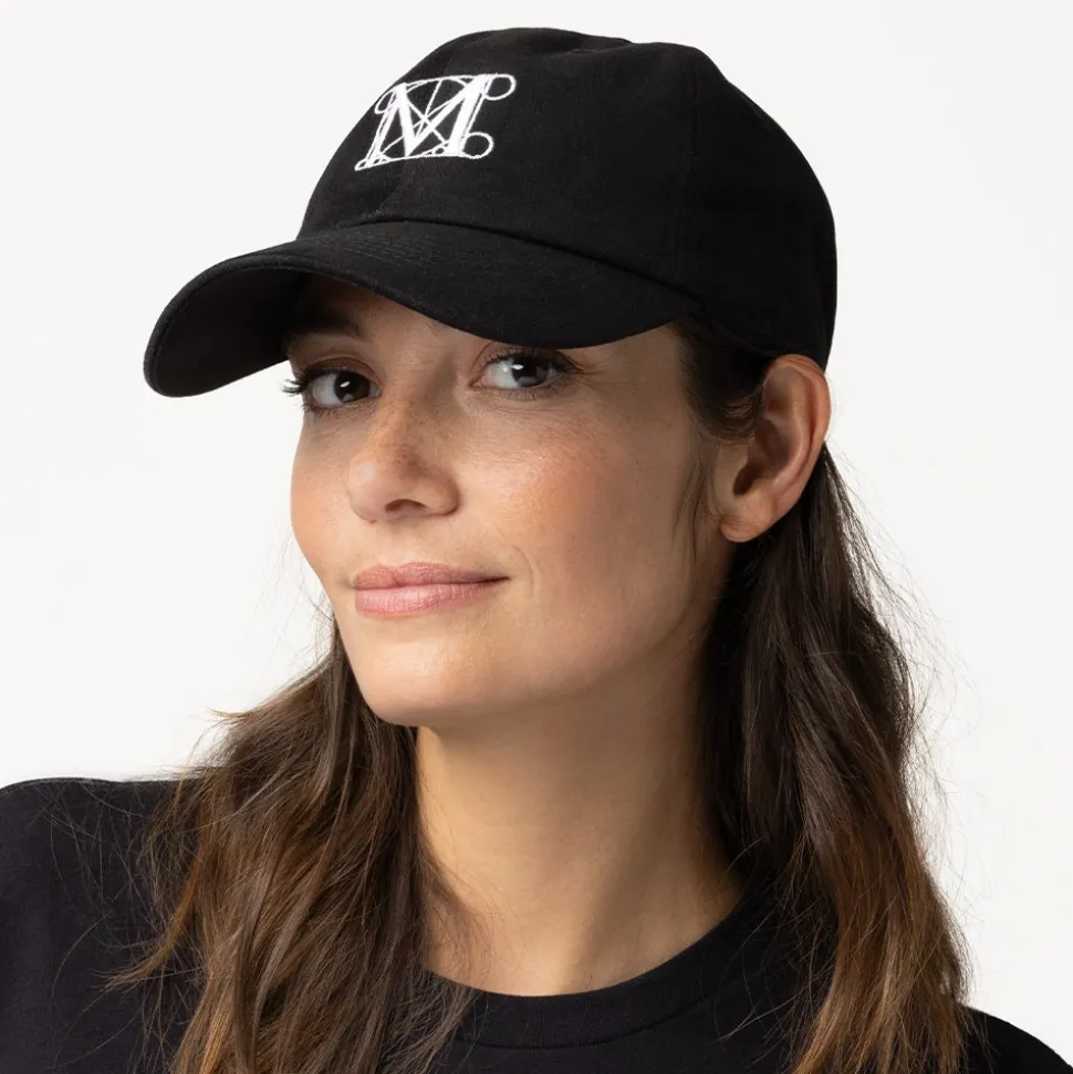 Small Accessories*The Met Store Renaissance "M" Cap