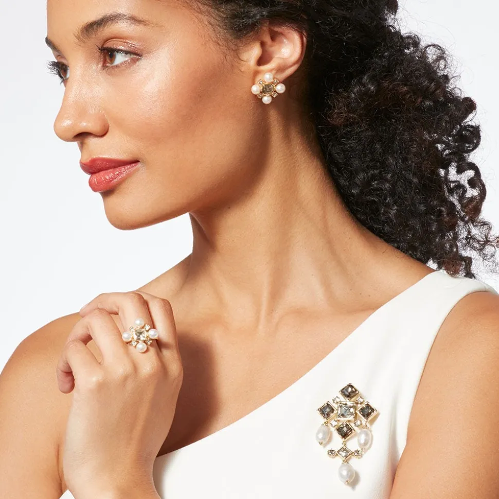 Rings*The Met Store Royal Tudor Cocktail Ring