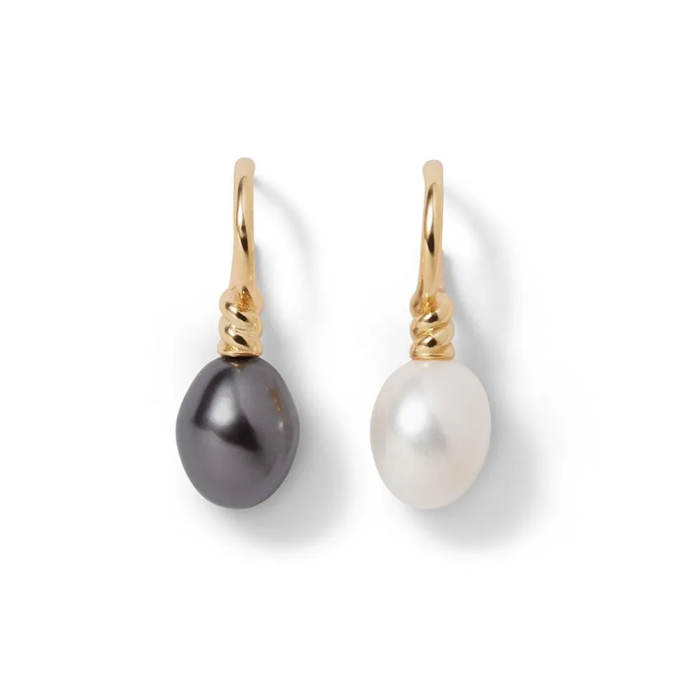 Earrings*The Met Store Venus Pearl Drop Earrings